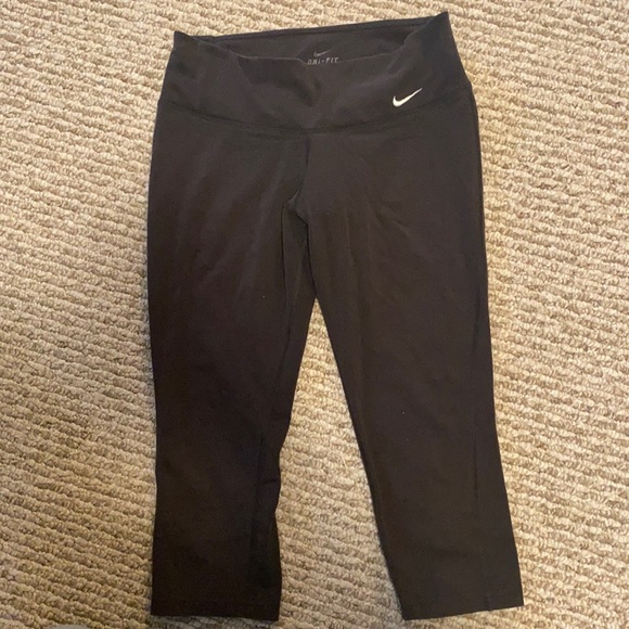 NIKE dry fit running tights size S (US6-8) - Picture 1 of 2
